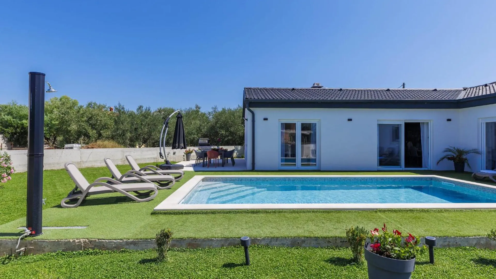 Holiday Home Corona Cordis By Interhome Pula
